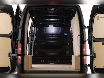 Used Renault Master 2025 for sale - 77351316: Photo