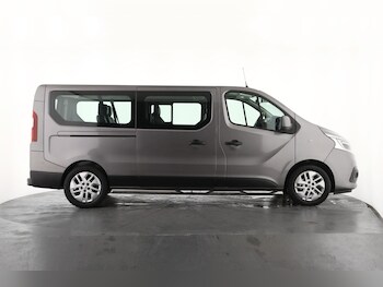 Used Renault Trafic 2020 for sale - 77905701: Photo