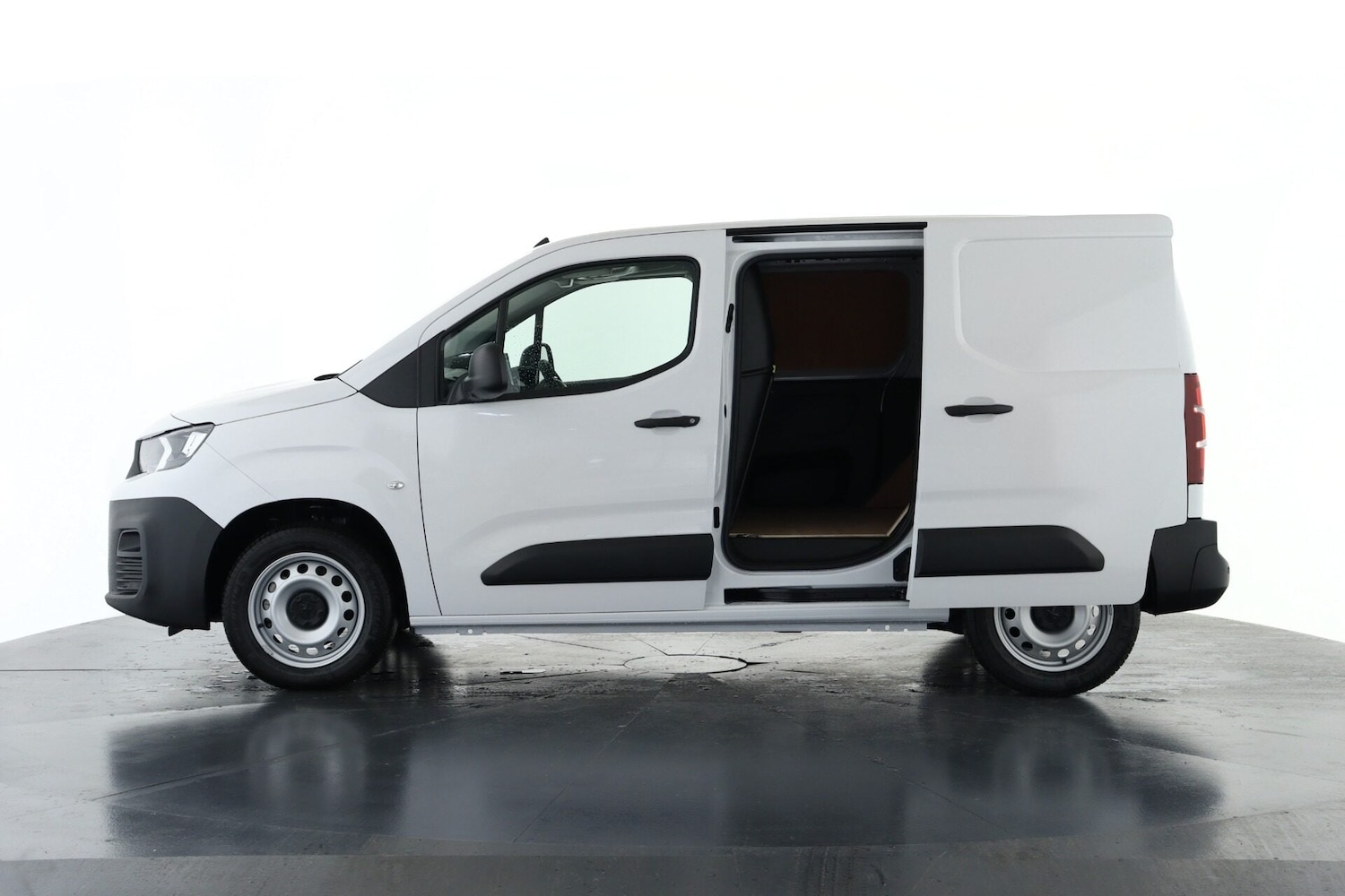 Used Peugeot Partner 2023 for sale - 77729169: Photo 9