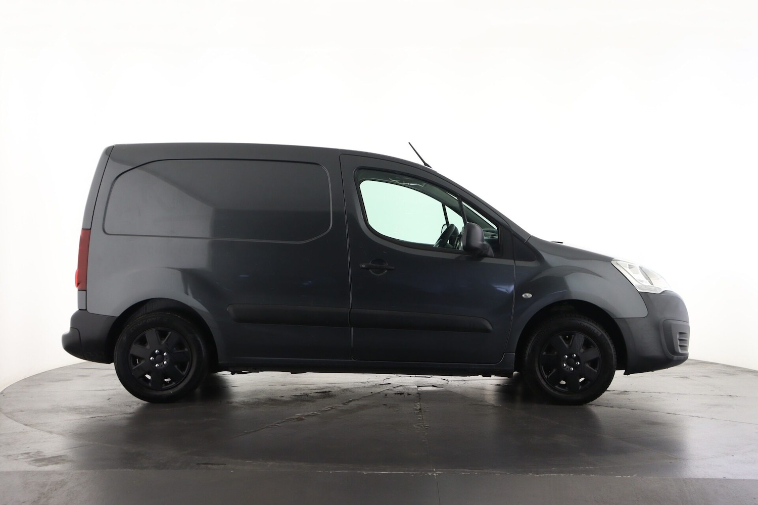Used Citroen Berlingo 2016 for sale - 76542949: Photo 4
