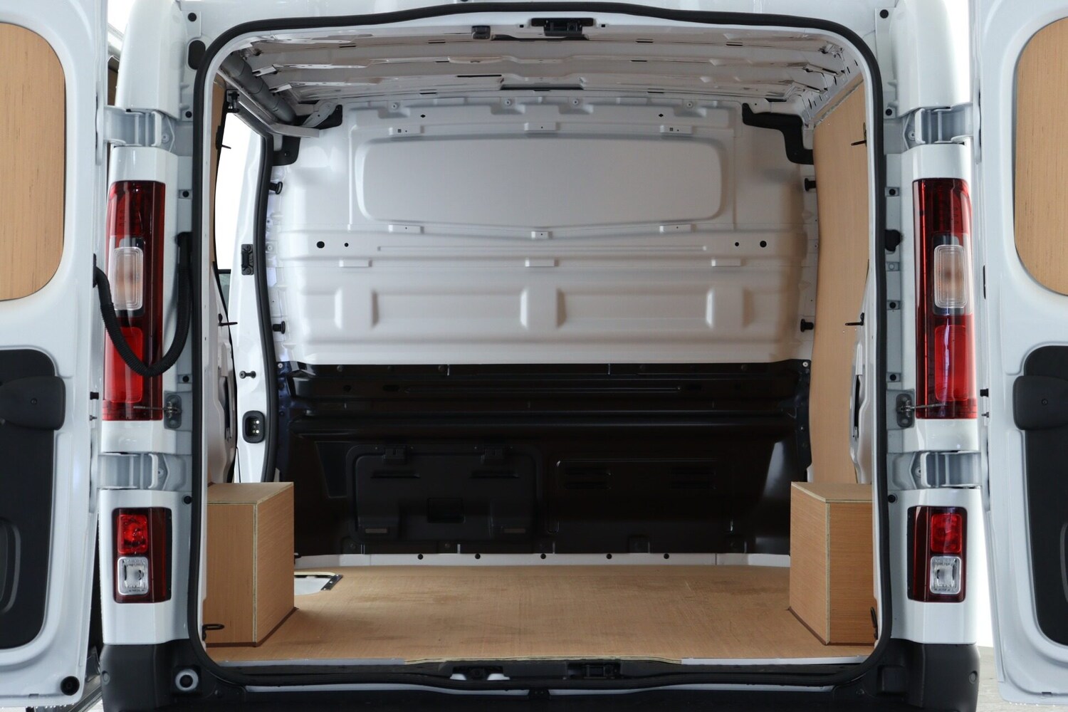 Used Renault Trafic 2025 for sale - 76010906: Photo 3