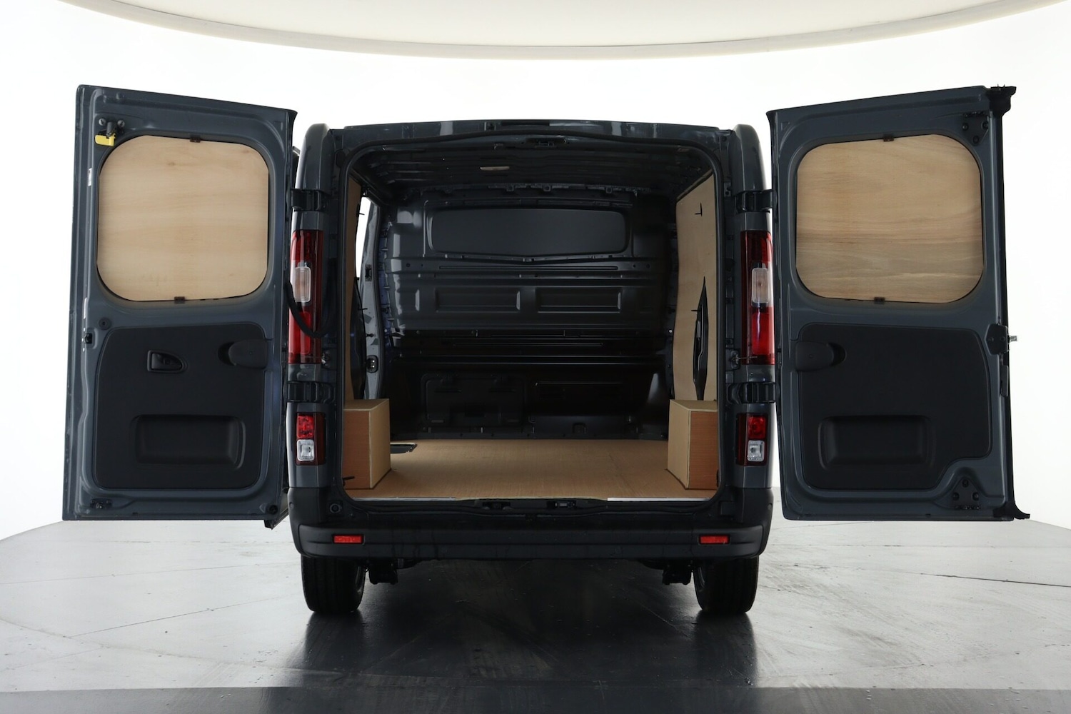 Used Renault Trafic 2025 for sale - 76476838: Photo 2