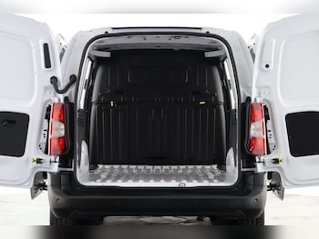 Used Vauxhall Combo 2024 for sale - 75425848: Photo