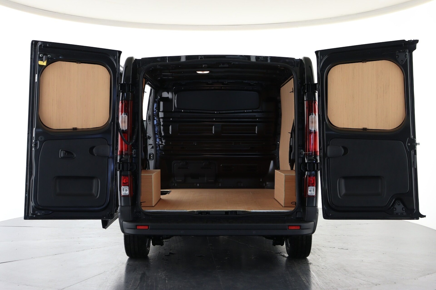 Used Renault Trafic 2025 for sale - 76492263: Photo 2