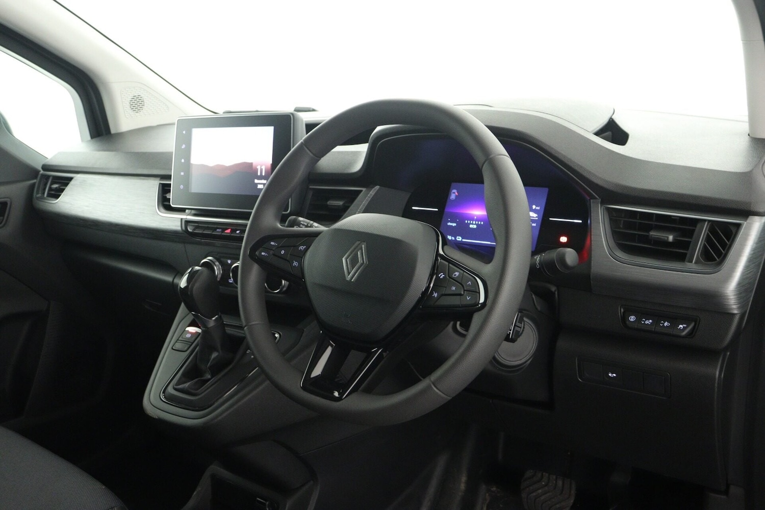 Used Renault Kangoo 2025 for sale - 76982669: Photo 12