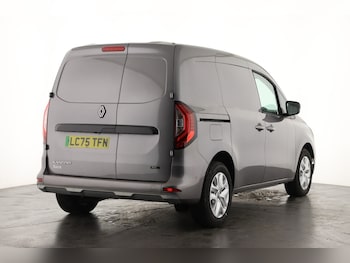 Used Renault Kangoo 2025 for sale - 76982669: Photo