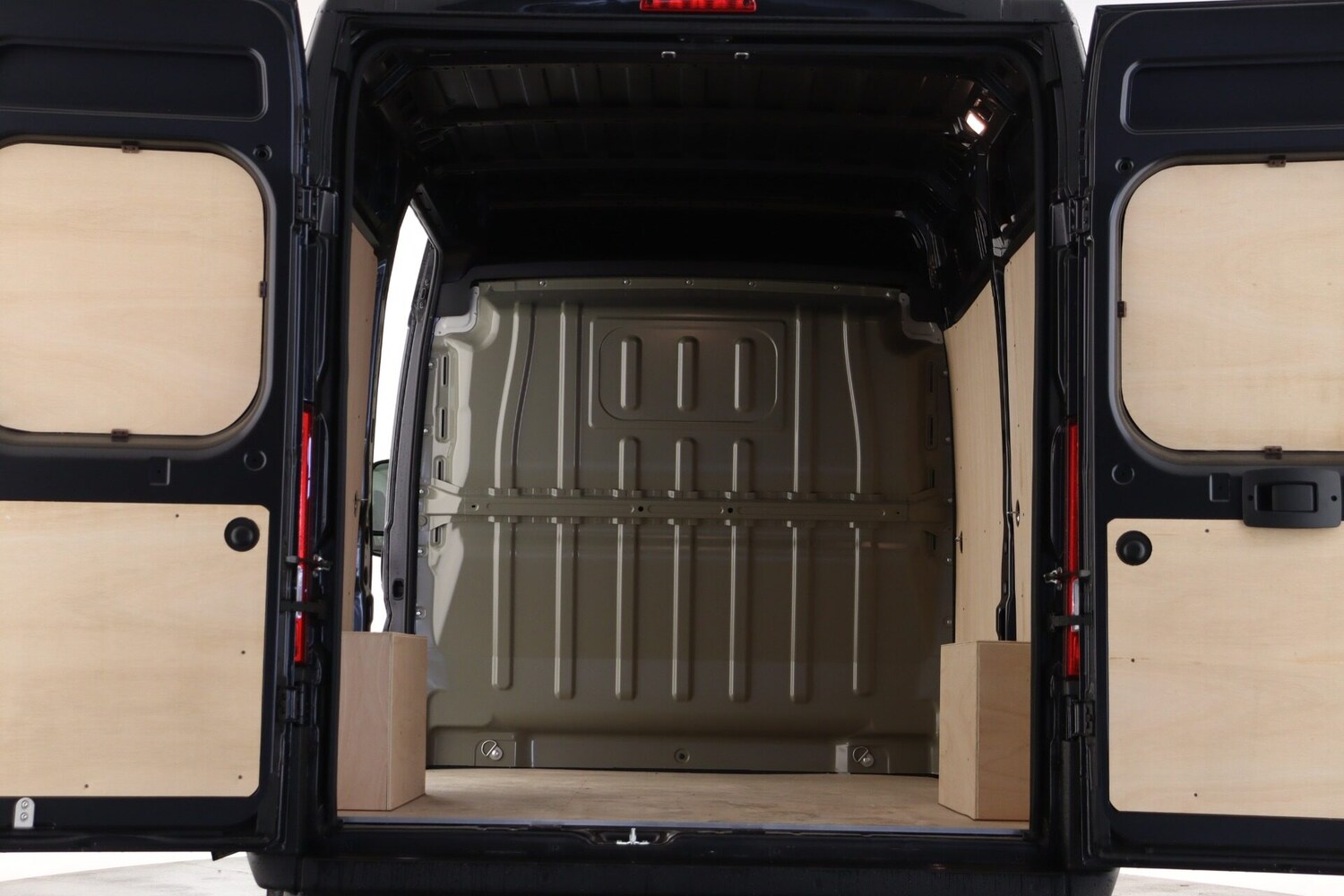 Used Citroen Relay 2025 for sale - 76979432: Photo 3