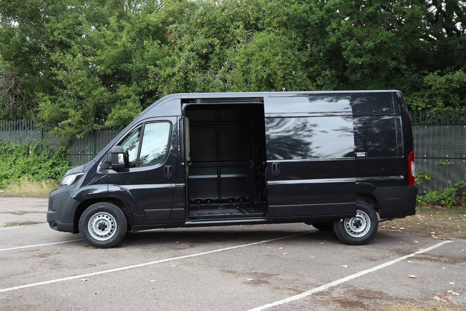 Used Peugeot Boxer 2025 for sale - 76450446: Photo 6