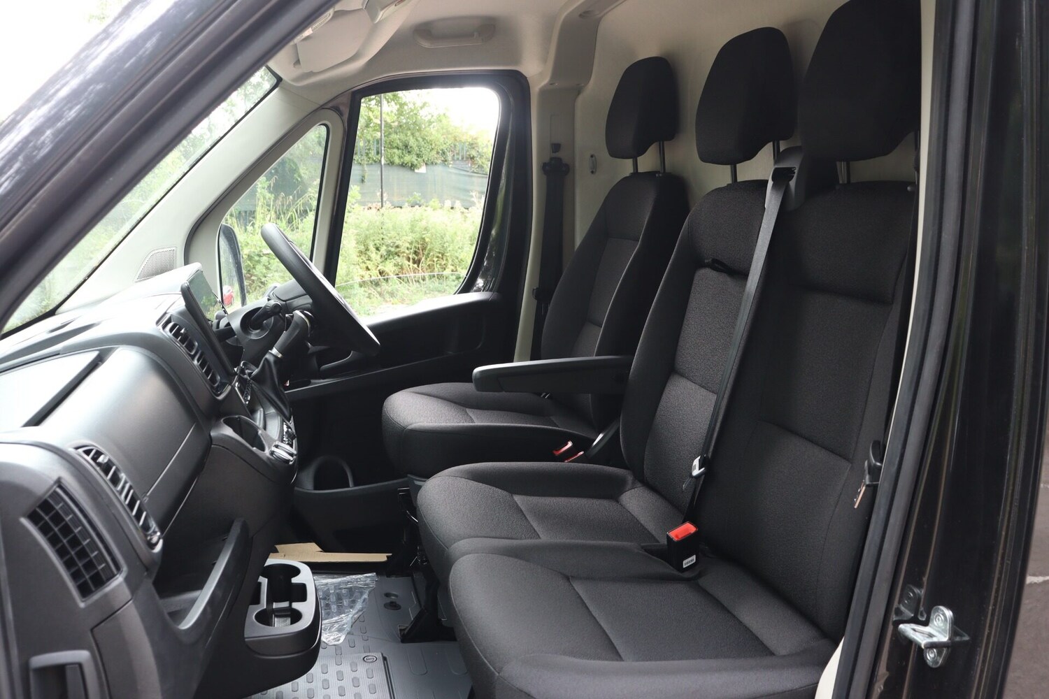 Used Peugeot Boxer 2025 for sale - 76450446: Photo 9