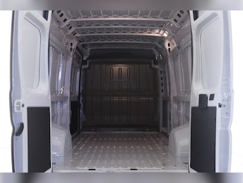 Used Peugeot Boxer 2025 for sale - 76969853: Photo