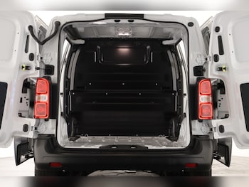 Used Vauxhall Vivaro 2023 for sale - 76922792: Photo