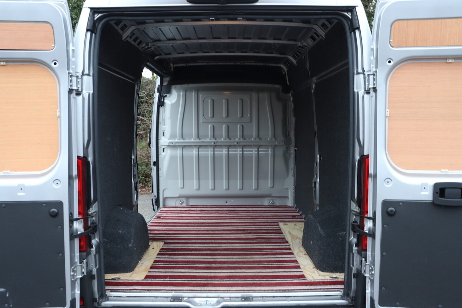 Used Vauxhall Movano 2024 for sale - 77327314: Photo 3