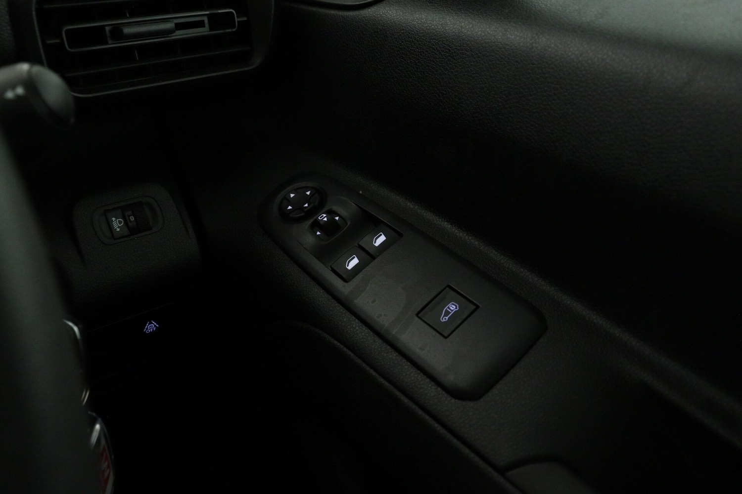 Used Peugeot Partner 2022 for sale - 77128988: Photo 22