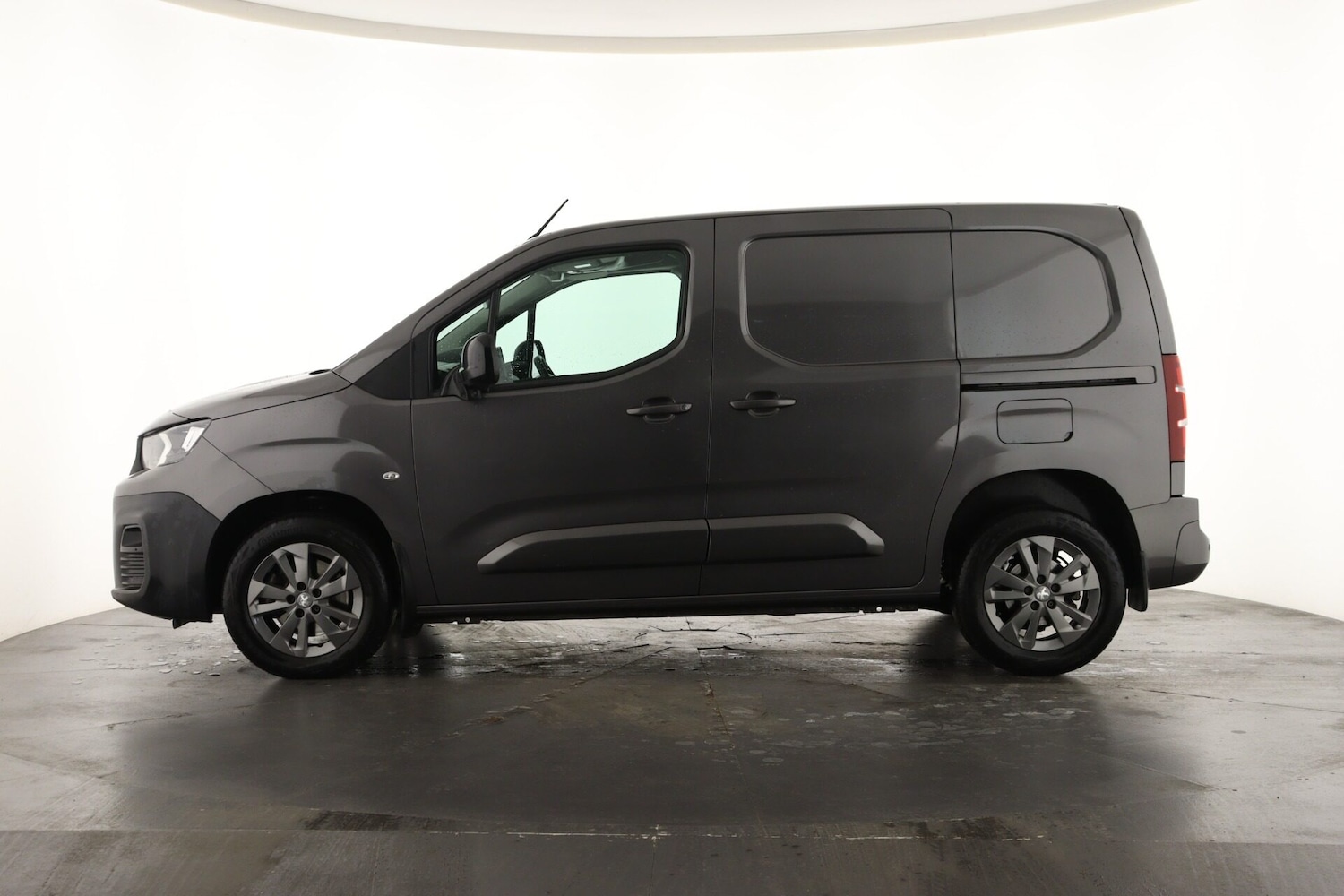 Used Peugeot Partner 2022 for sale - 77128988: Photo 9