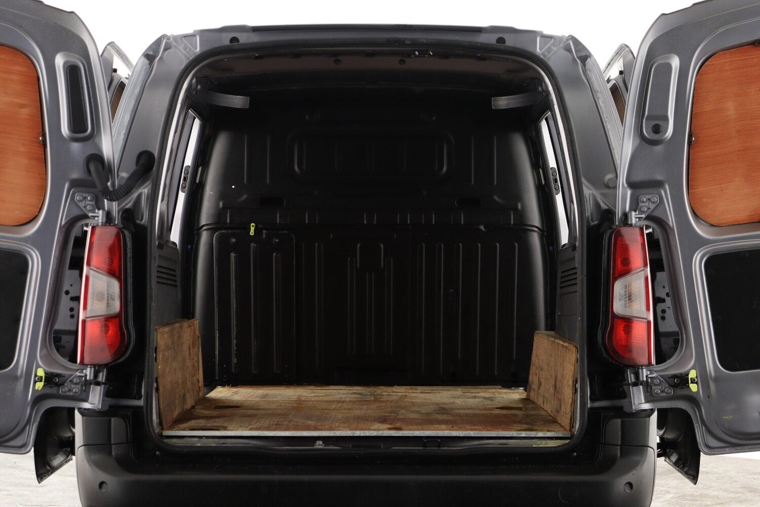 Used Peugeot Partner 2022 for sale - 77432725: Photo 3