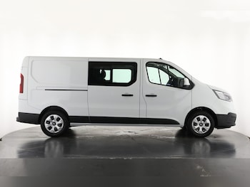Used Renault Trafic 2025 for sale - 77493835: Photo