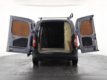 Used Citroen Berlingo 2020 for sale - 77593193: Photo