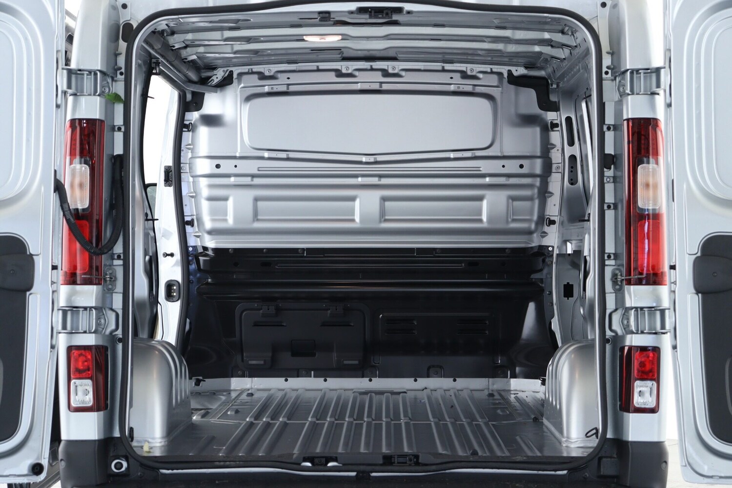 Used Renault Trafic 2025 for sale - 76476840: Photo 3