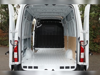 Used Nissan Interstar 2025 for sale - 77716280: Photo