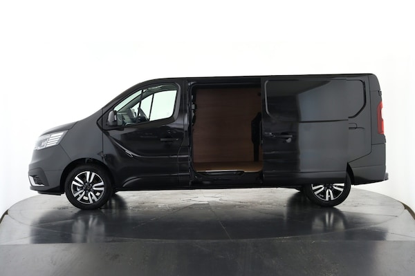 Used Renault Trafic 2025 for sale - 75426679: Photo 8