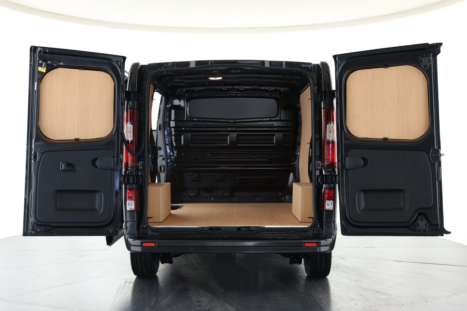 Used Renault Trafic 2025 for sale - 77152756: Photo 2