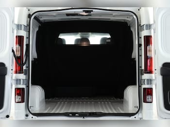 Used Renault Trafic 2025 for sale - 76010923: Photo