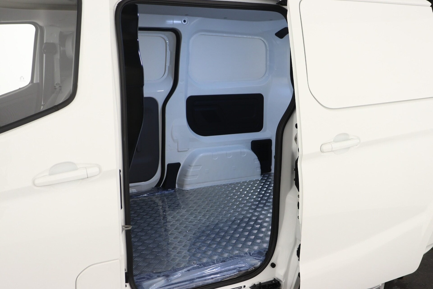 Used BYD ETP3 2024 for sale - 77593144: Photo 11