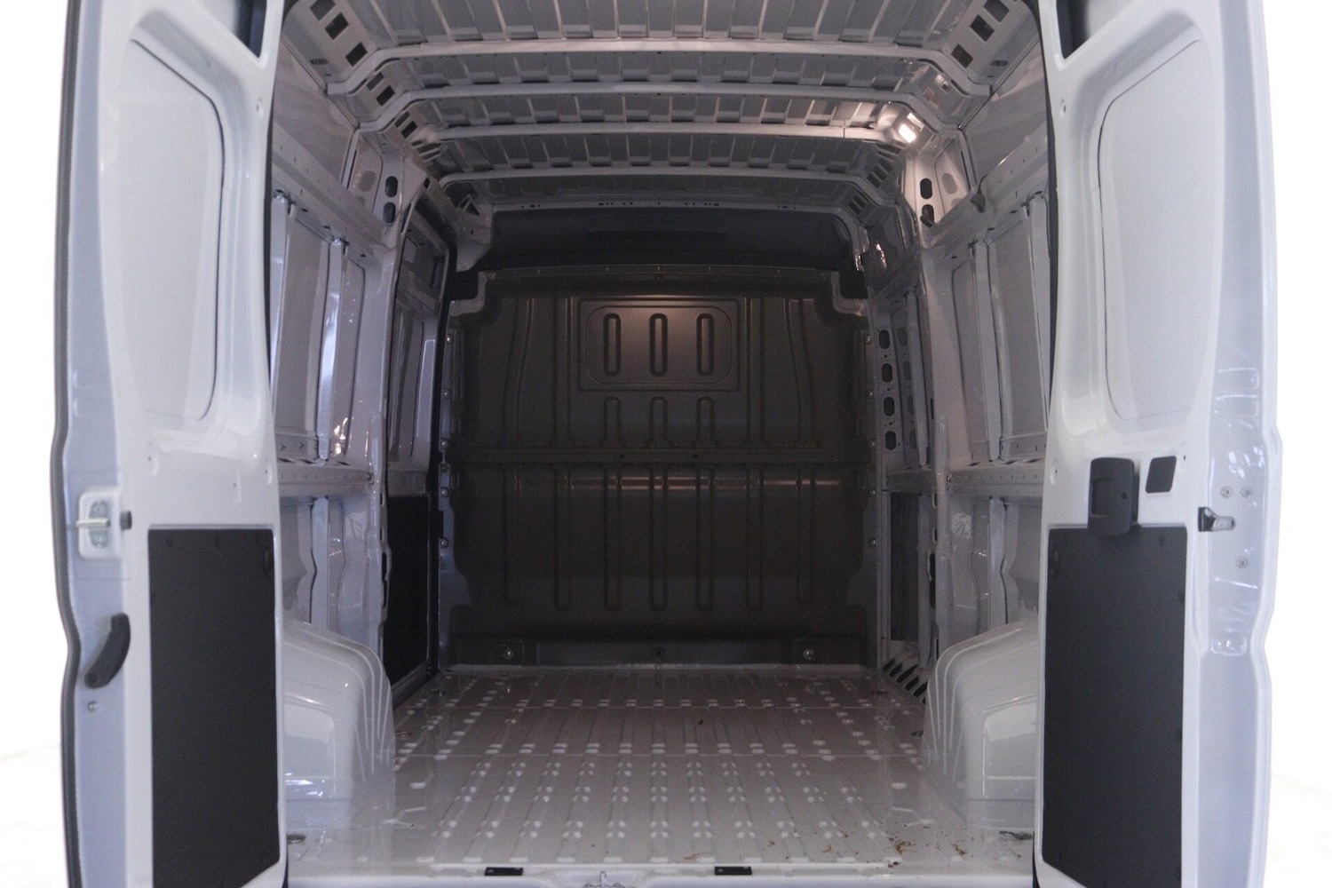 Used Peugeot Boxer 2026 for sale - 77593141: Photo 4