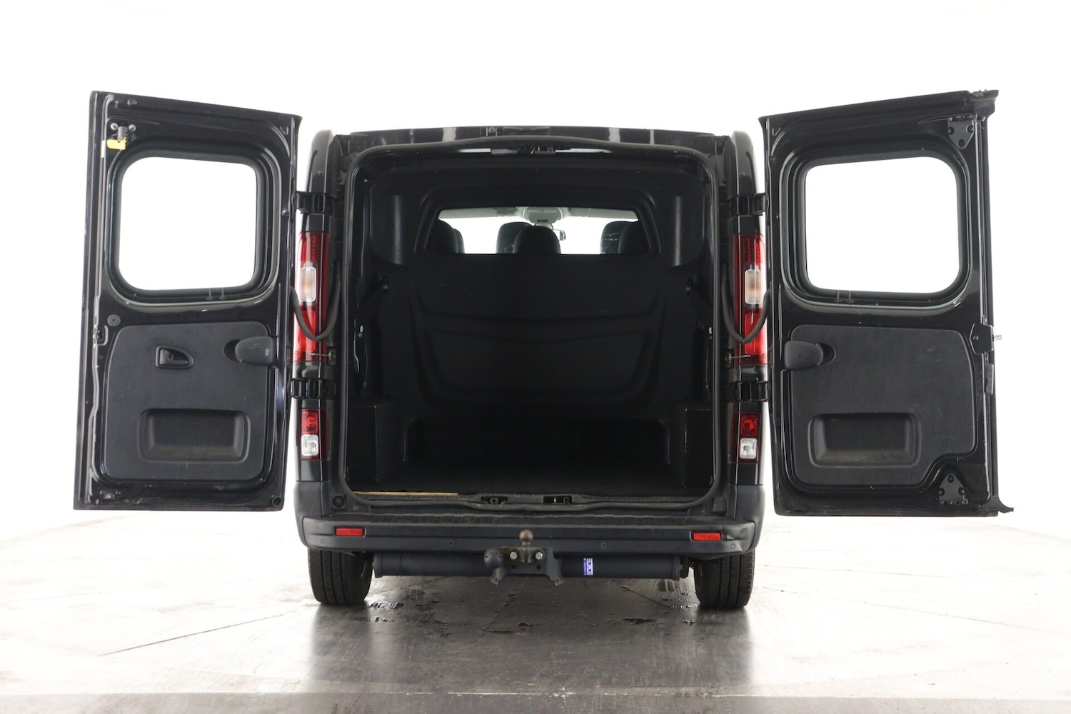 Used Renault Trafic 2019 for sale - 76478085: Photo 2