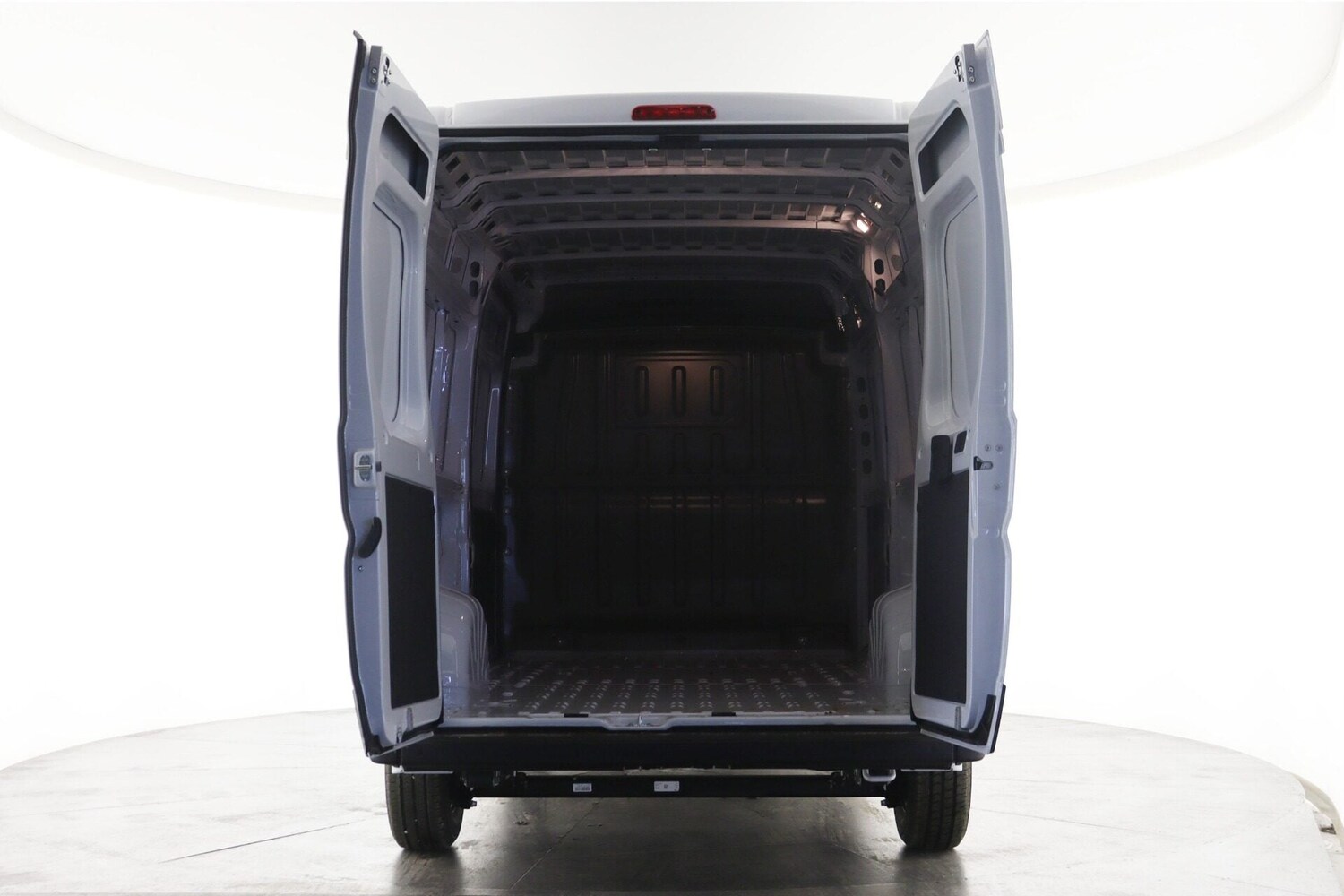 Used Peugeot Boxer 2026 for sale - 77432722: Photo 3