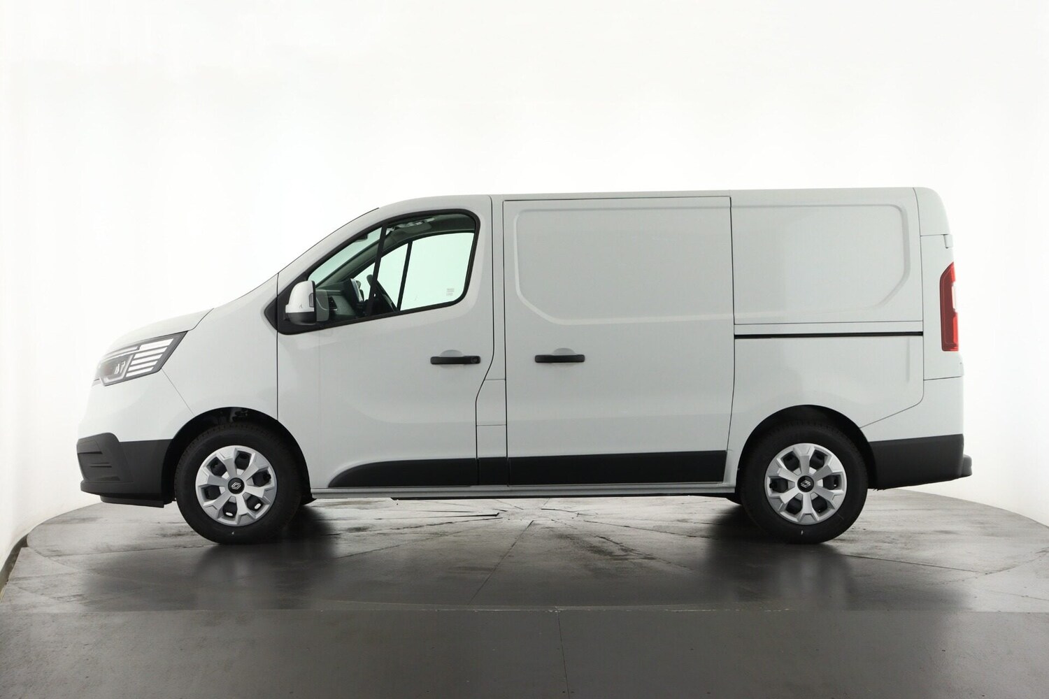 Used Renault Trafic 2025 for sale - 77836155: Photo 8