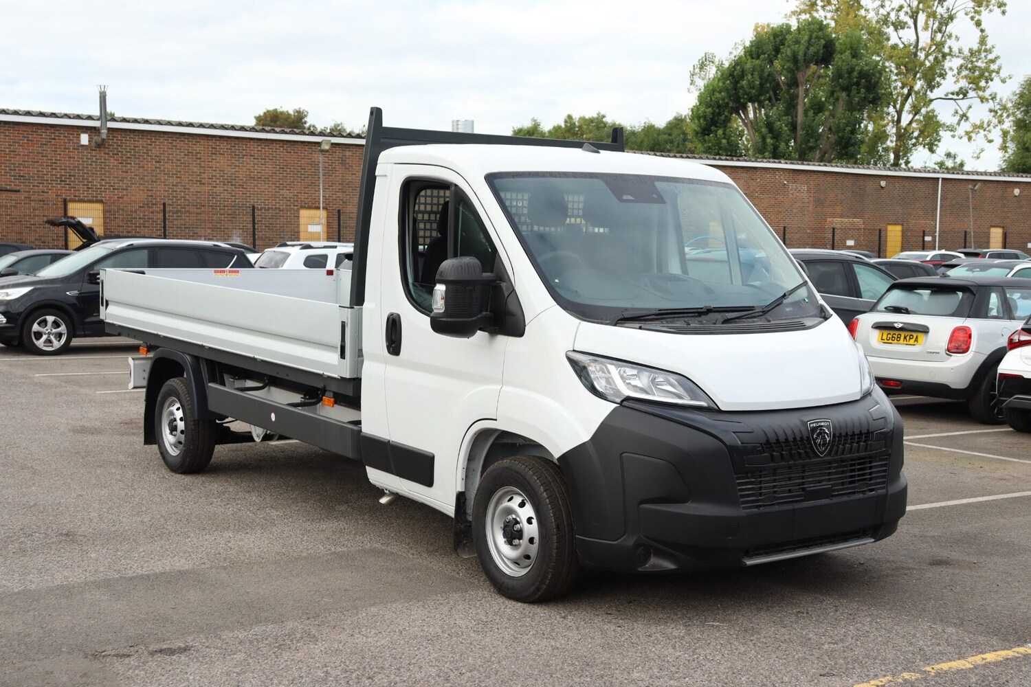 Used Peugeot Boxer 2025 for sale - 75827242: Photo 9