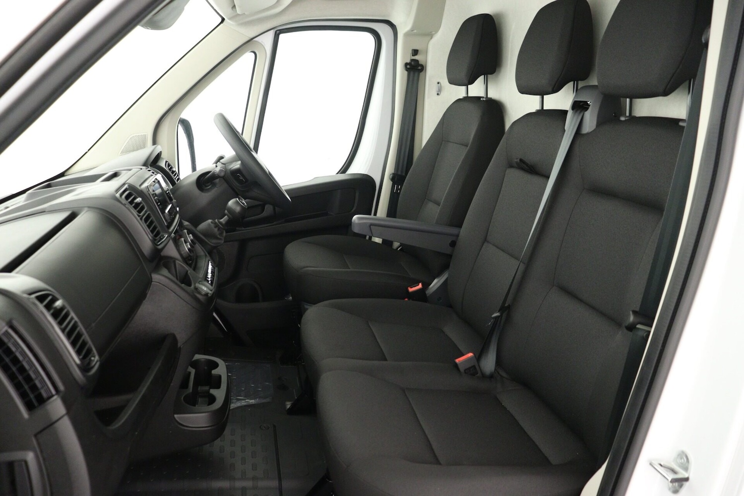 Used Peugeot Boxer 2025 for sale - 76476849: Photo 11