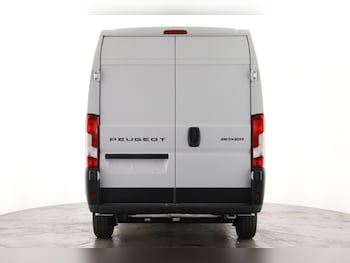 Used Peugeot Boxer 2025 for sale - 76476849: Photo