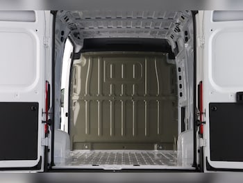 Used Peugeot Boxer 2025 for sale - 76476849: Photo