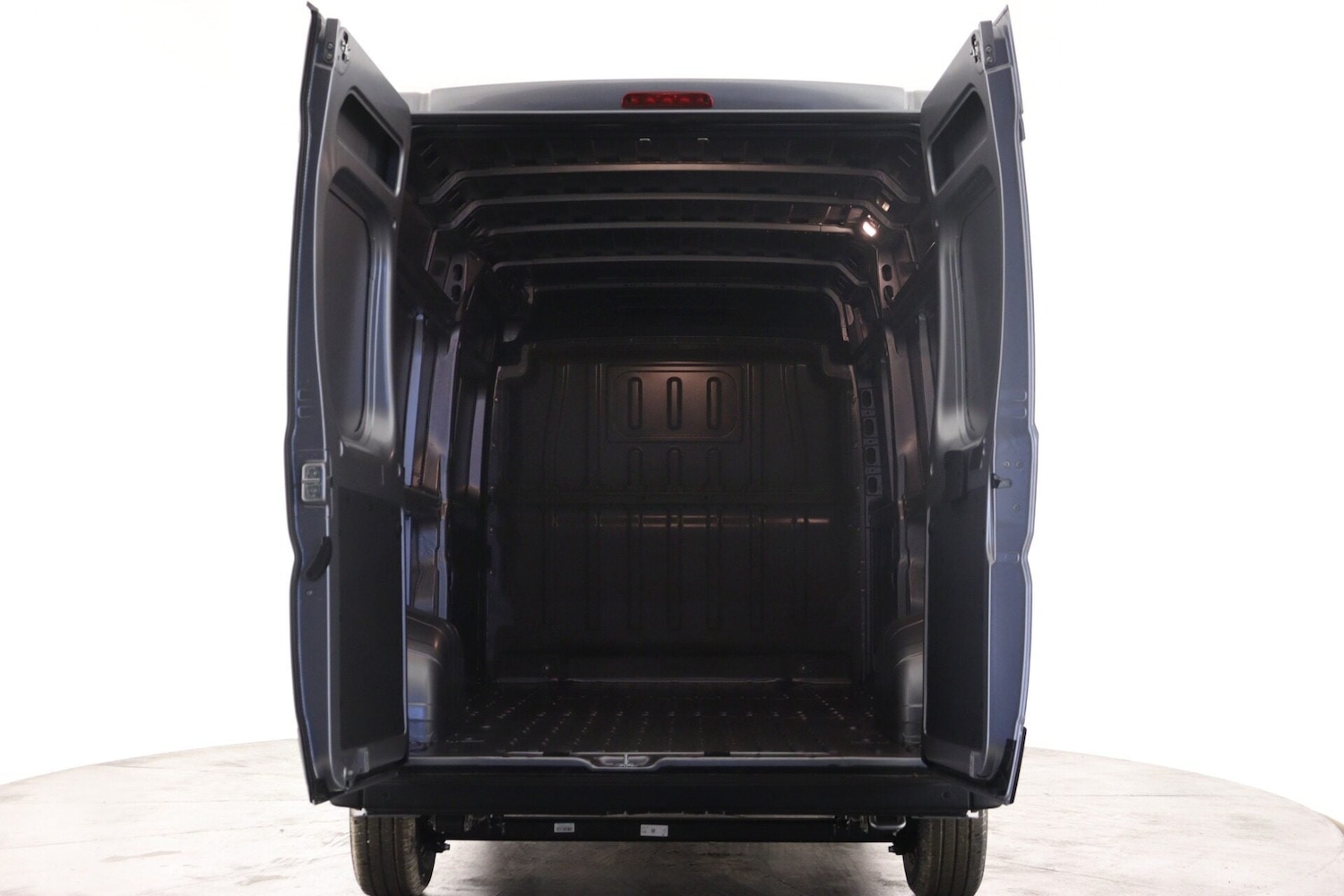 Used Peugeot Boxer 2026 for sale - 77493834: Photo 3