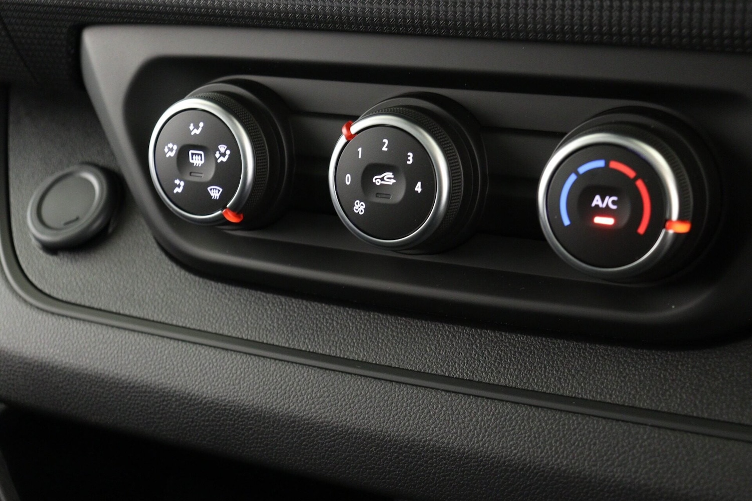 Used Renault Trafic 2025 for sale - 77247509: Photo 15