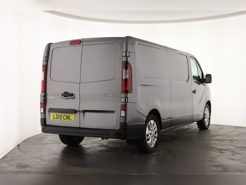 Used Renault Trafic 2019 for sale - 77779371: Photo