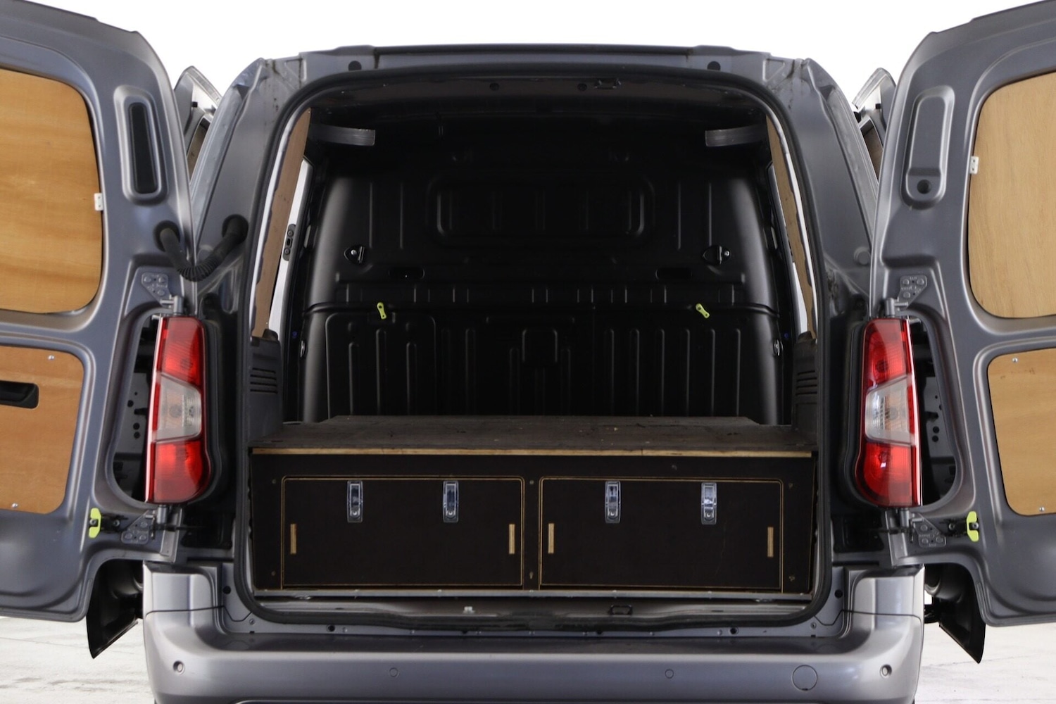 Used Citroen Berlingo 2023 for sale - 76723982: Photo 3