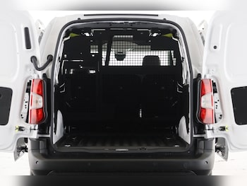 Used Citroen Berlingo 2025 for sale - 76506058: Photo