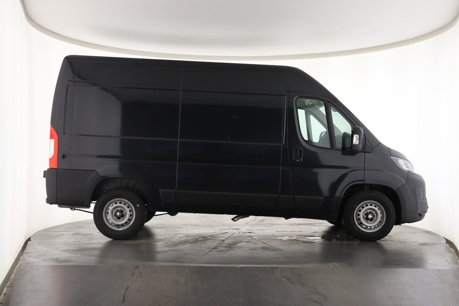 Used Vauxhall Movano 2025 for sale - 76569374: Photo 5