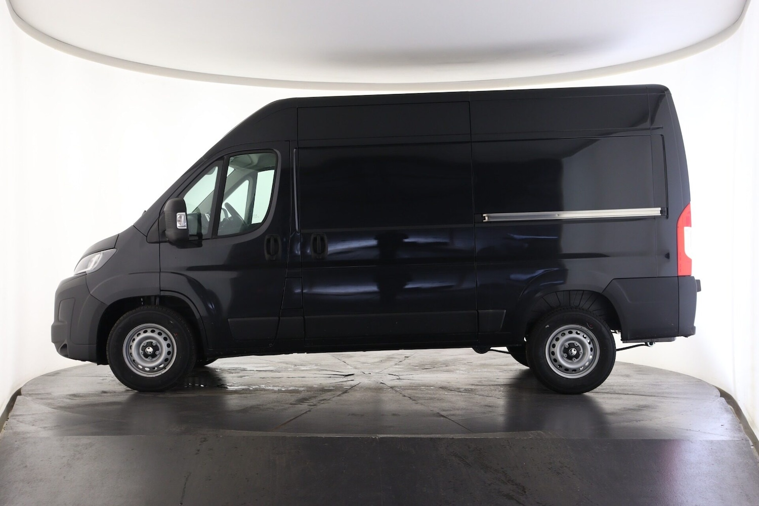 Used Vauxhall Movano 2025 for sale - 76569374: Photo 8