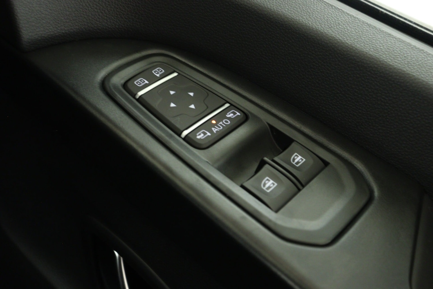 Used Renault Trafic 2025 for sale - 76922800: Photo 25