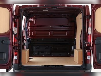 Used Renault Trafic 2025 for sale - 76922800: Photo