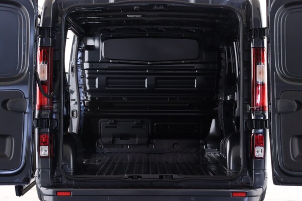 Used Renault Trafic 2025 for sale - 76102700: Photo 3