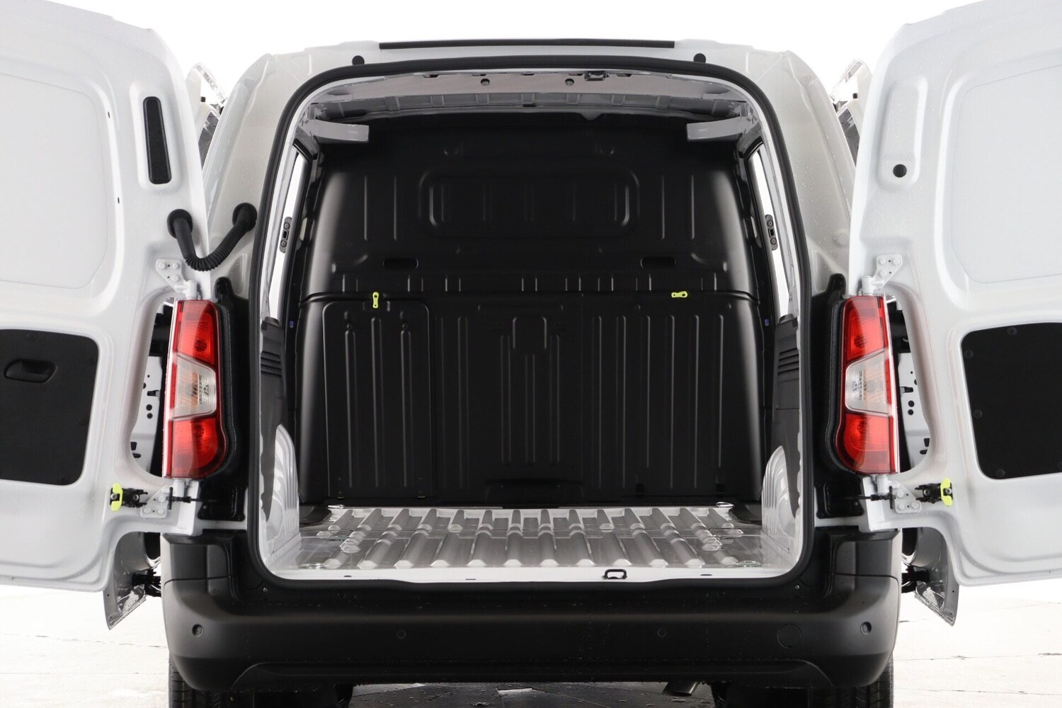 Used Peugeot Partner 2025 for sale - 77530464: Photo 4