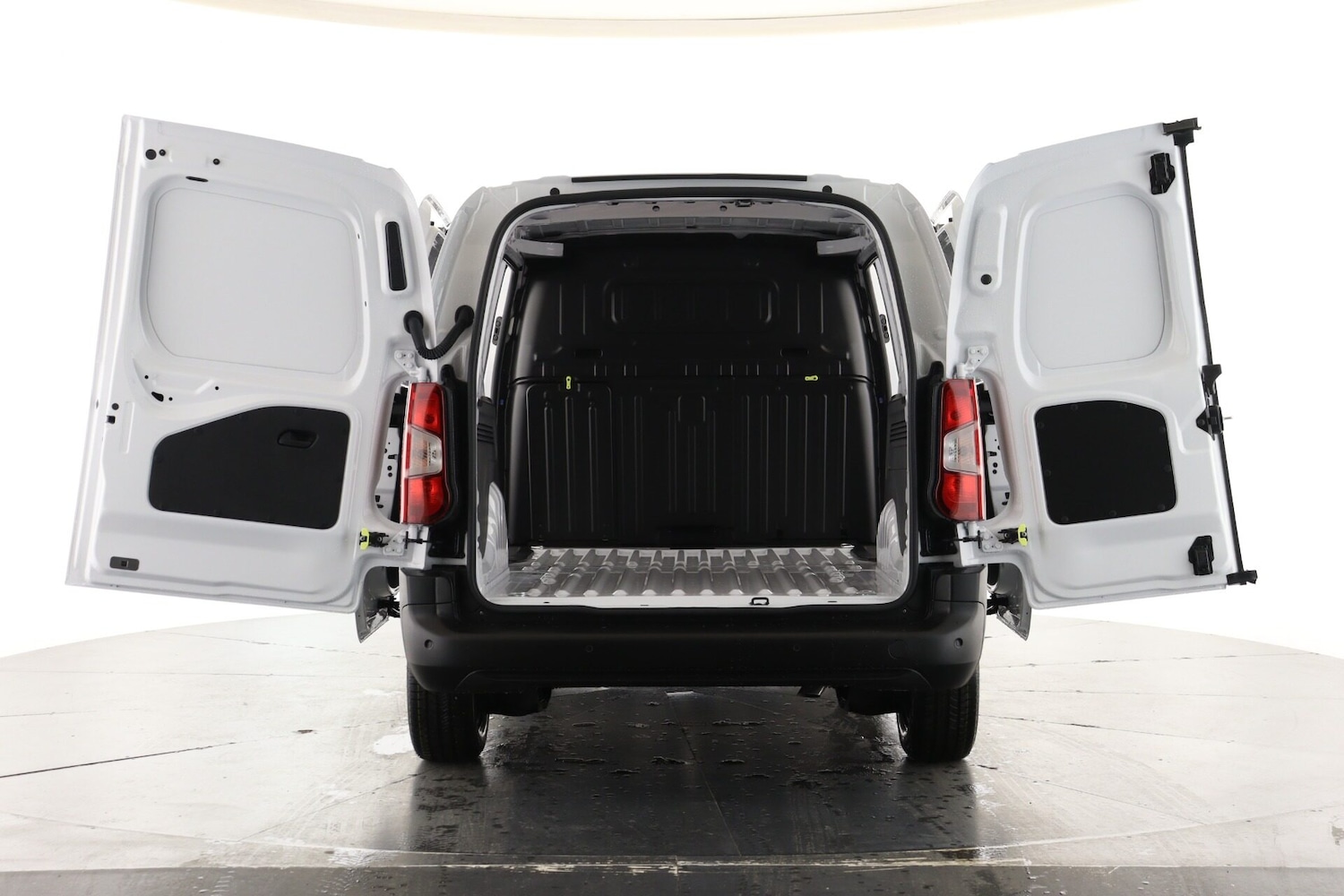 Used Peugeot Partner 2025 for sale - 77591571: Photo 3