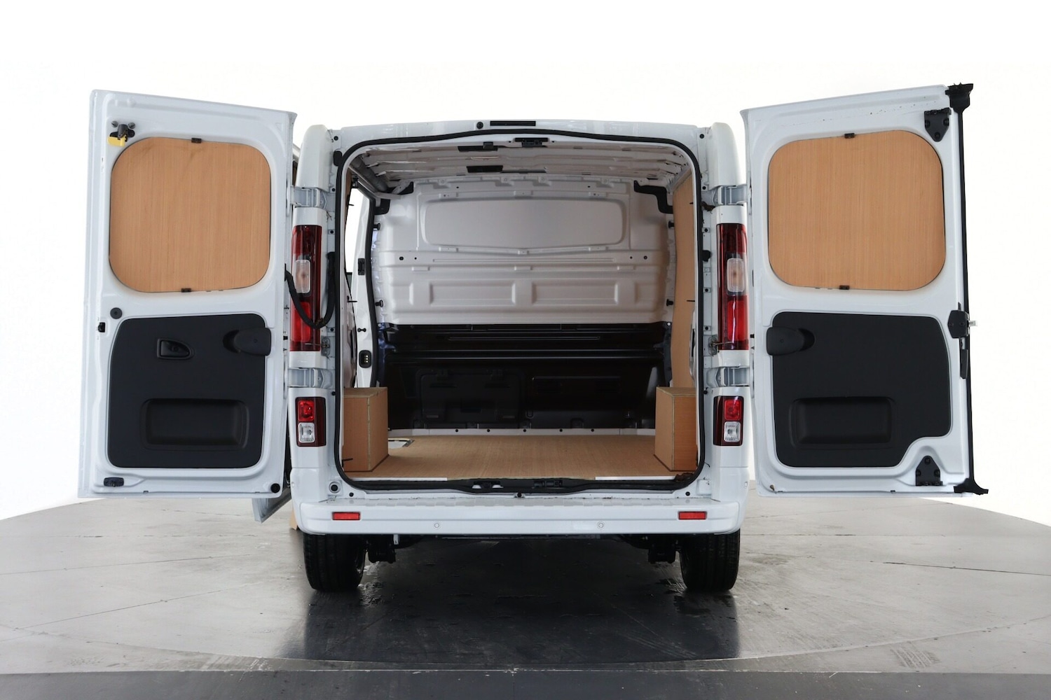 Used Renault Trafic 2025 for sale - 76904466: Photo 2