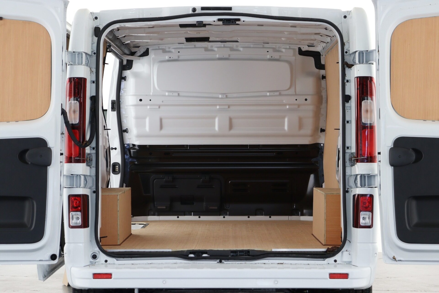 Used Renault Trafic 2025 for sale - 76904466: Photo 3