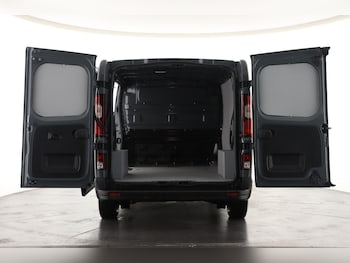 Used Renault Trafic 2024 for sale - 76476848: Photo